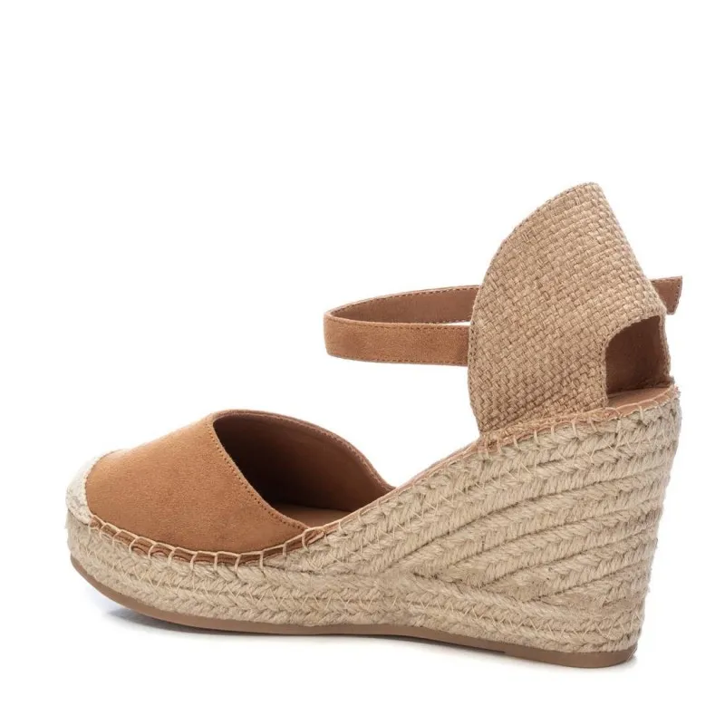 Zapato de mujer XTI 142382 Camel